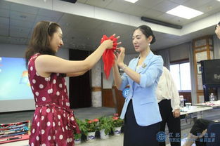 禮潤人心，服務(wù)至善——學習服務(wù)意識與禮儀規(guī)范，提升人文服務(wù)綜合能力